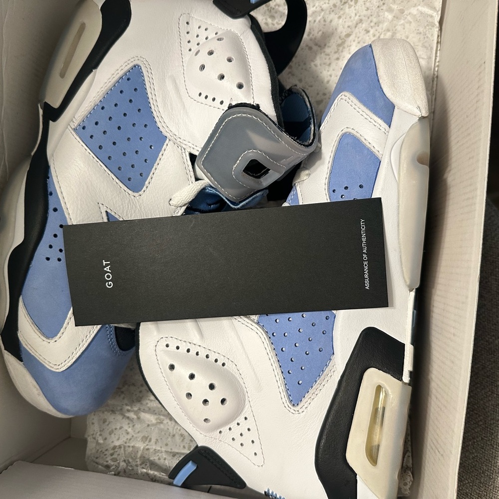 Jordan 6 Retro Mid UNC Home size 8 GOAT CERTIFIED